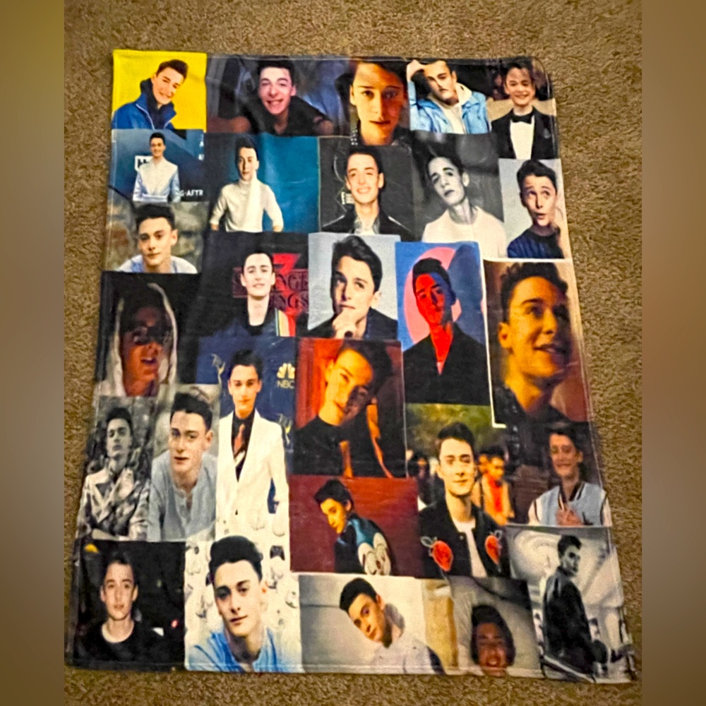 Noah Schnapp Blanket, no holes or tears in perfect condition :)